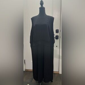 MIDI DRESS Croft & Barrow Black Pleated Midi Dress – Size 3X - NWT